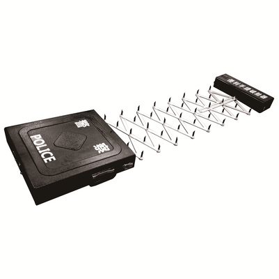 품질  Traffic Police Q235 Steel Traffic Roadblocks , 7m Portable Tyre Killer 공장